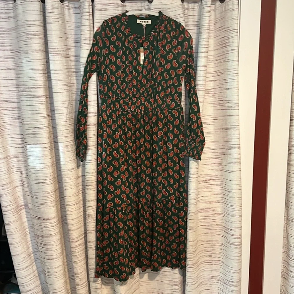 Boden Rosanna Long Sleeve Tea Dress - Picture 4 of 14